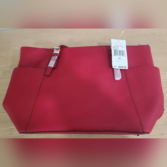 NWT Michael Kors JetSet tote in Chili - Picture 5 of 11